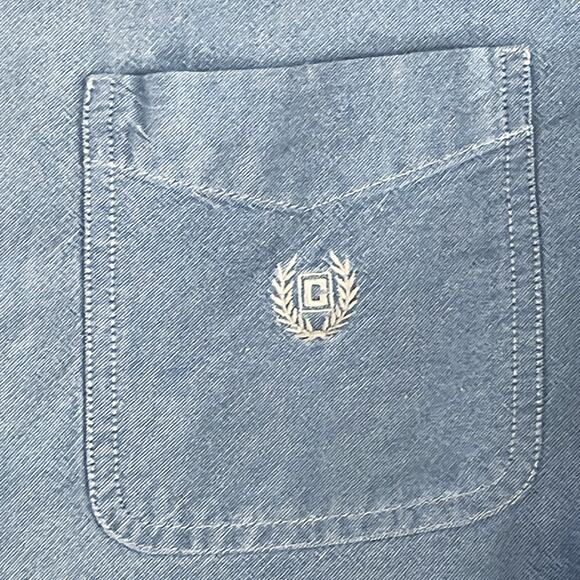 Chaps Blue Button Down Shirt Mens LARGE Long Sleeve Emblem Pocket Casual Work - Picture 4 of 7